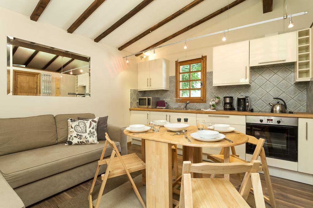 Mazot Loppe - A Cosy Hideaway Chamonix Mont Blanc